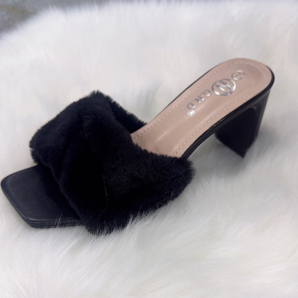 Elegant Black Fur Mules by CHIKO